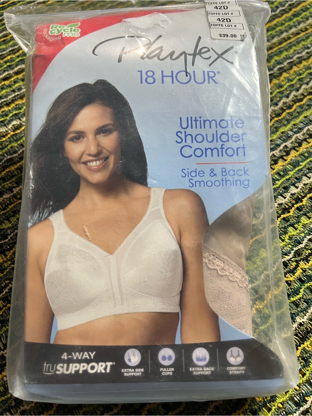 Playtex 18 Hour Ultimate Shoulder Comfort Bra in White